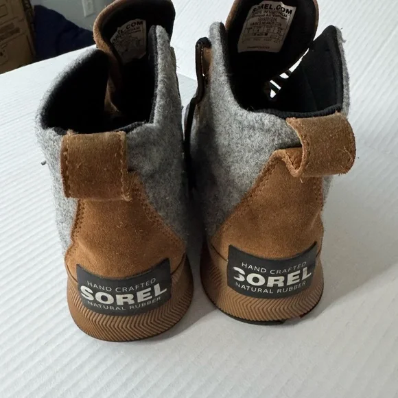 Sorel Women’s Out N About Boots Size 6 - Picture 2 of 6